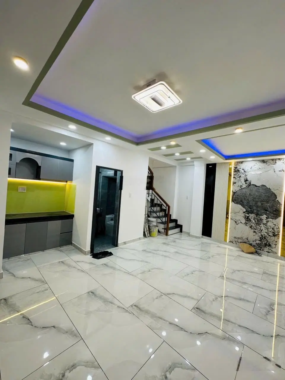 Bán nhà hẻm 368 tôn đản 3 phòng ngủ ngang 6m cực hiếm