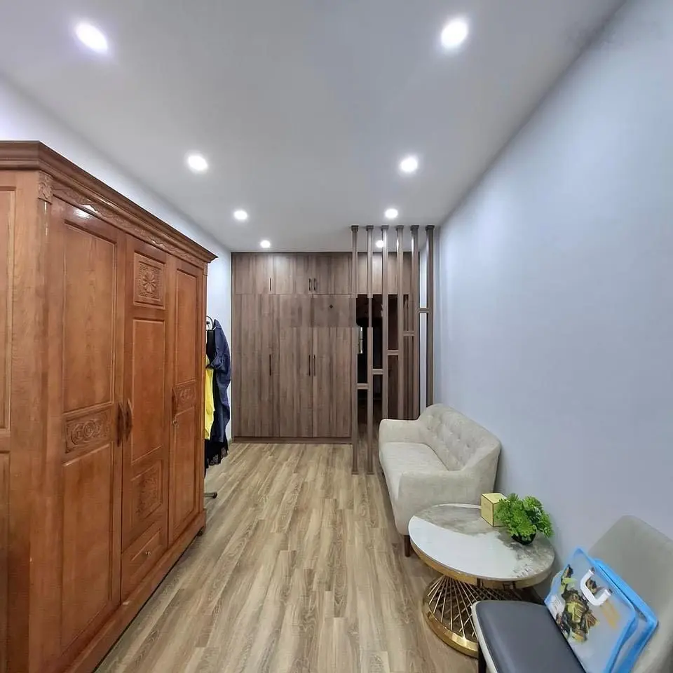 Bán nhà 7 tầng Phú Đô, 3 gác đỗ cửa, oto tránh 30m. Nhà đẹp - diện tích 45m, ô chờ thang máy