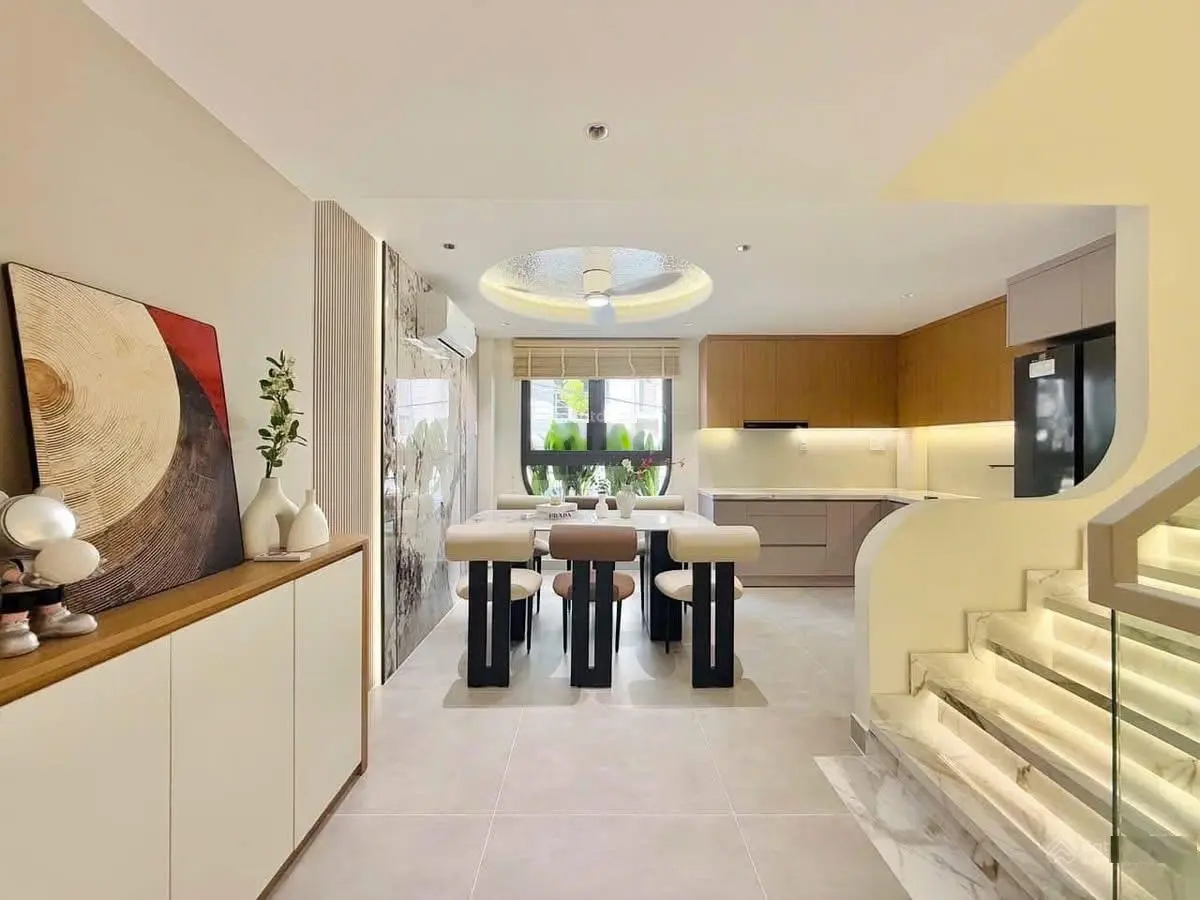 GIẢM SÂU!Bán gấp nhà Lò Siêu,Phường 15,Quận 11.Giá 1tỷ980/35m2.Tặng full nội thất
