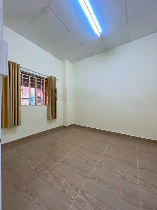 Cần bán căn nhà hẽm 266 phường 8 Q4