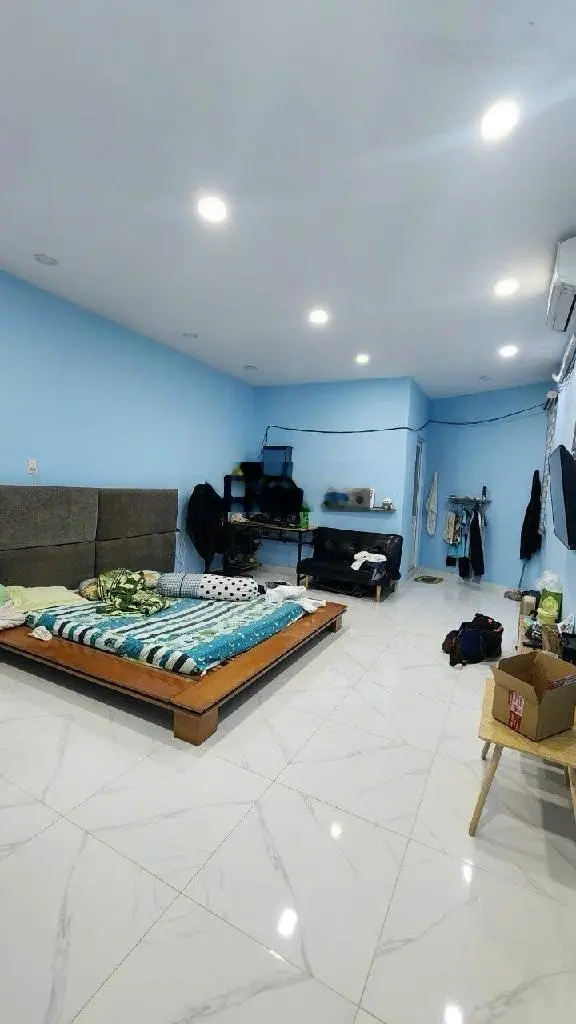 Ô tô ngủ trong nhà - 5 tầng - vừa ở vừa cho thuê