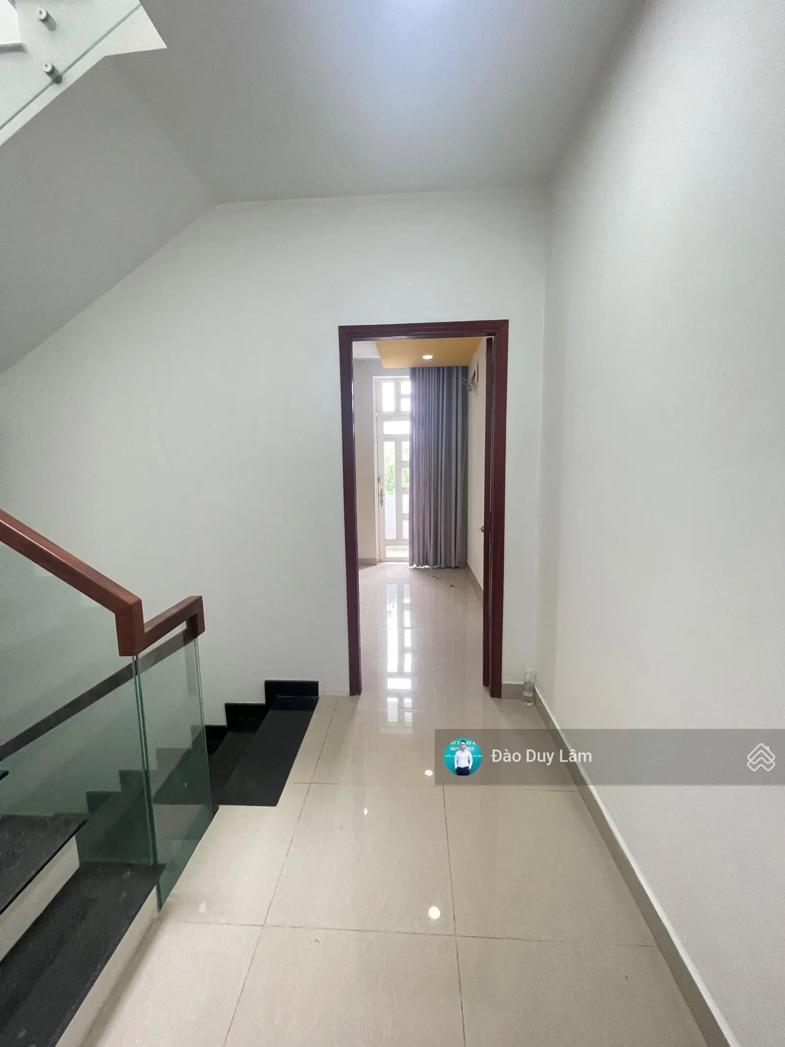 Về quê hạ giá bán gấp: Nhà 4 tầng mặt tiền kinh doanh, đường 10m thông khu Hồng Long, Hiệp Bình.