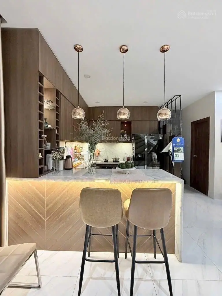 Cần bán gấp nhà Đ.Cửu Long,P2,Tân Bình giá 3Tỷ350/63,8m2 thuê 23tr/tháng gần sân bay Tân Sơn Nhất