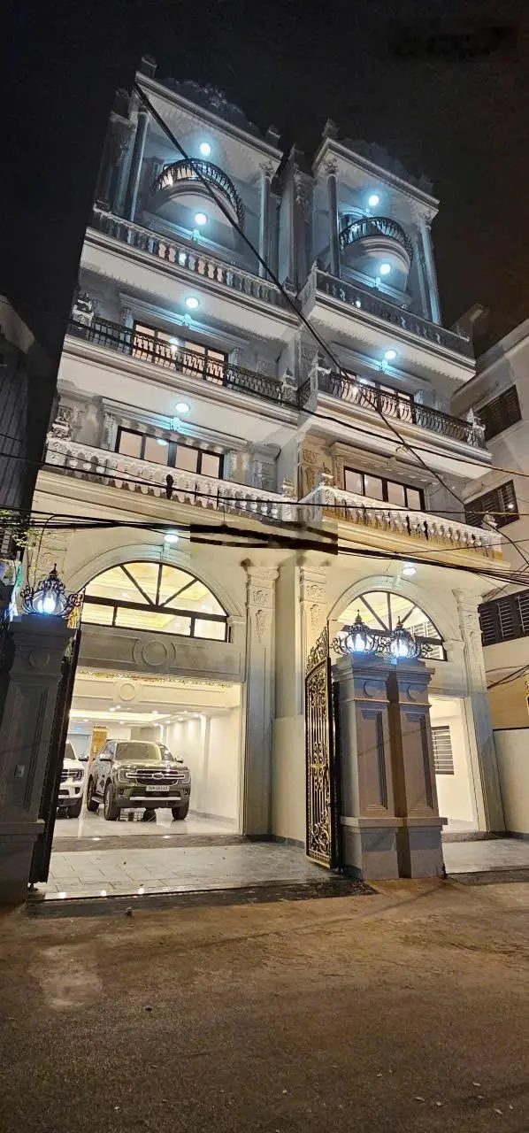Siêu phẩm Thạch Bàn Long Biên 80m2 x 7 tầng thang máy gara ô tô ngõ ô tô tránh vỉa kinh doanh đỉnh