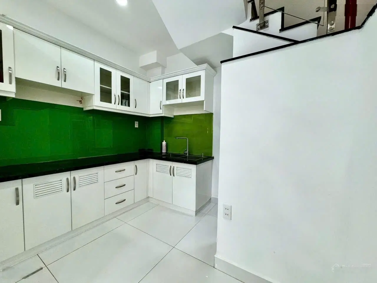 Hẻm xe hơi trung tâm bình thạnh ; 40m2 , 5 tầng , ô tô ngủ trong nhà _ giá 7,15 tỷ tl