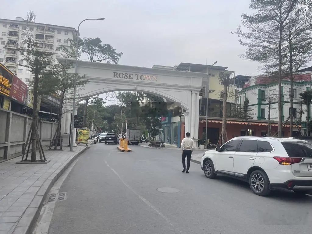 Bán biệt thự tại Rose Town, 26 tỷ, 123m2, 7PN + 6WC + 5 tầng, giá ưu đãi