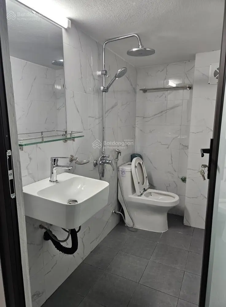 Siêu hot: Nhà mặt phố Phan Đình Giót 35m2, 3 tầng, mt 3,5m, ô tô tránh kinh doanh sầm uất 7,95 tỷ