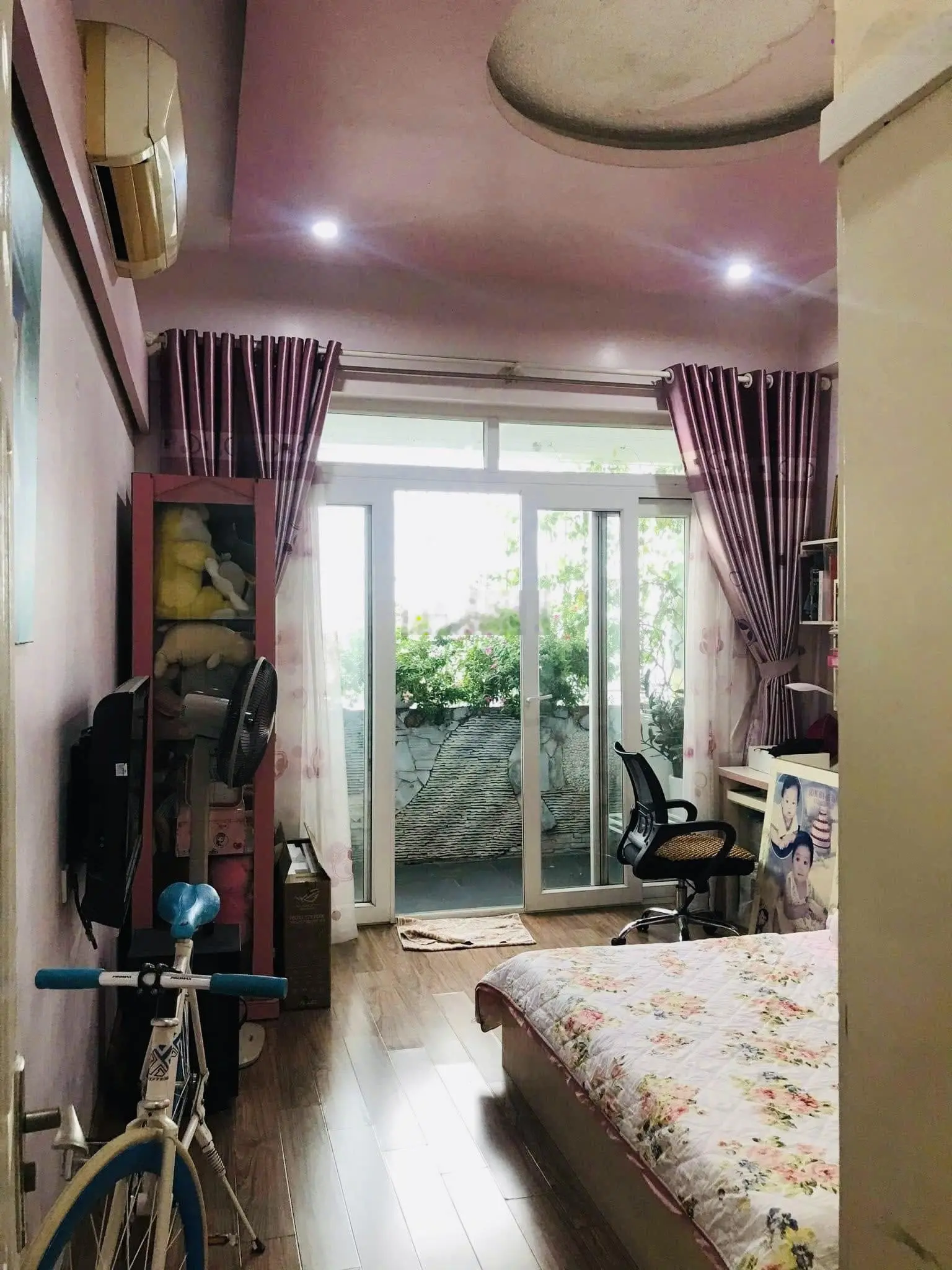151 Nguyễn Đức Cảnh-hiếm 3 ngủ diện tích 130m2+3 ban công tầng trung, giá đầu tư. Full nội thất xịn