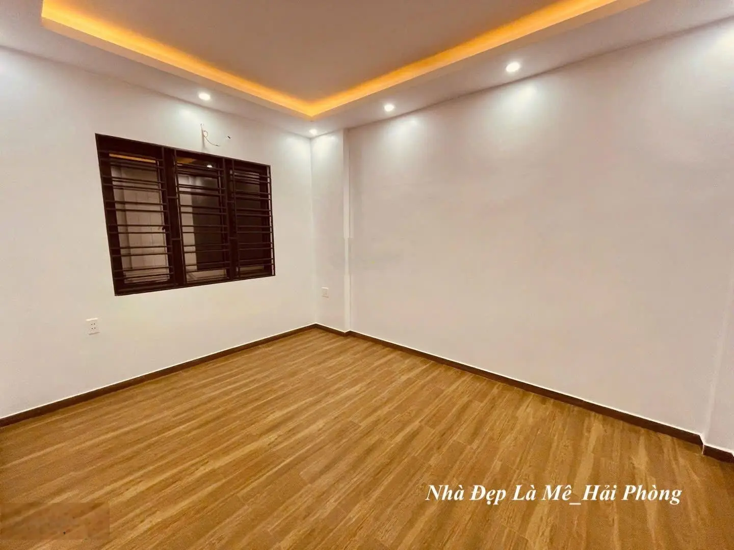 Nhà 3 tầng xây mới Miếu Hai Xã