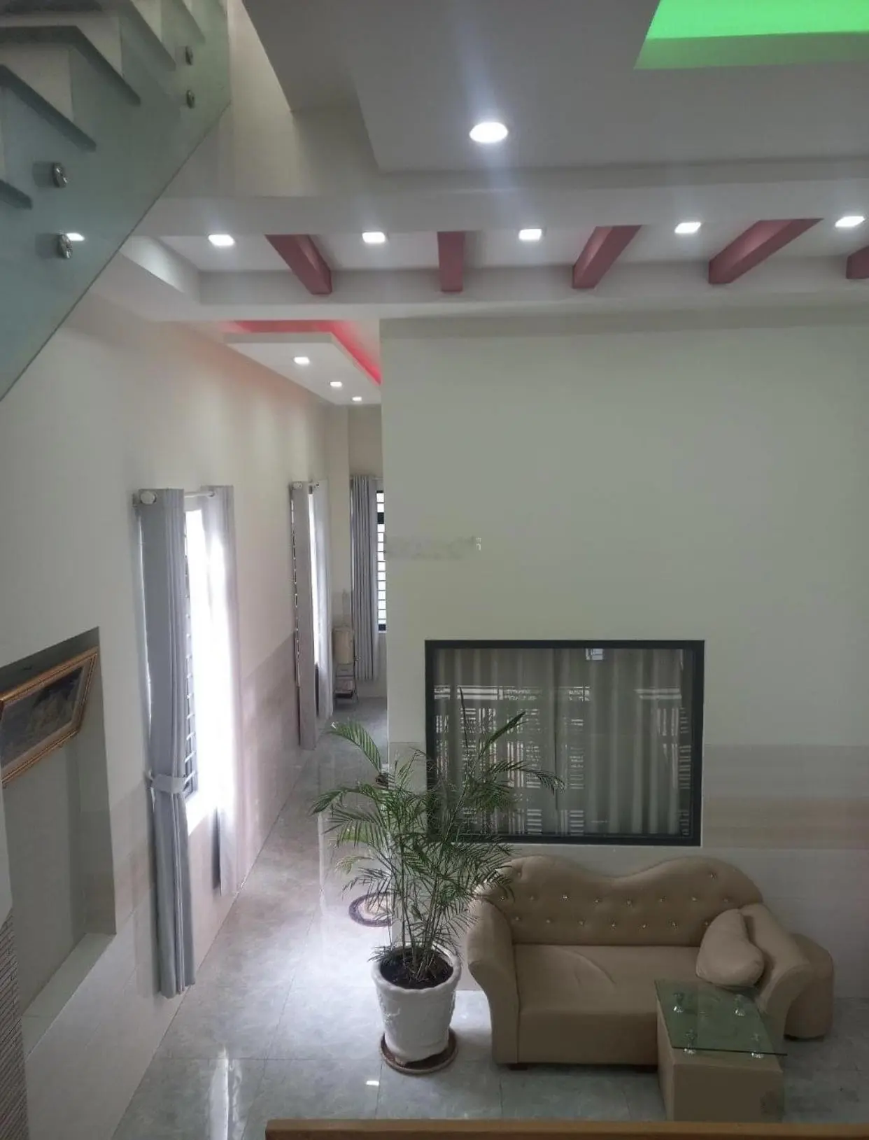 Vừa nhìn đã thích, bán nhanh nhà đẹp Phạm Ngọc Thạch, thị trấn Đạ Tẻh