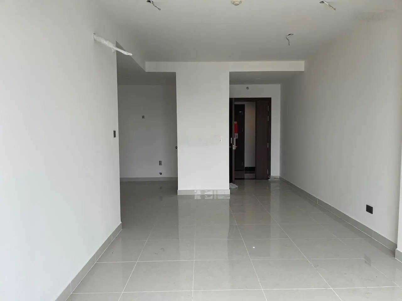 Chủ kẹt tiền bán gấp căn hộ 88m2 Saigon Royal quận 4 giá tốt