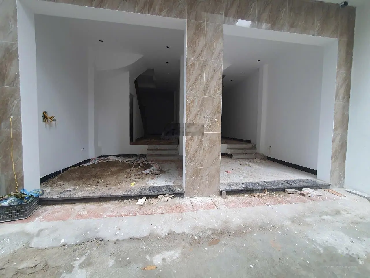 Bán gấp nhà mới hoàn thiện oto vào nhà Phan Đình Giót - Hà Đông 33,4m2x4t mt 4,2m giá chỉ hơn 5tỷ