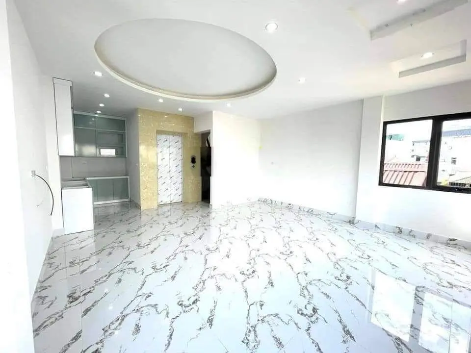 Nhà đẹp 6 tầng thang máy phố Nguyễn Ngọc Nại, phân lô quân đội, ô tô chạy vòng quanh.