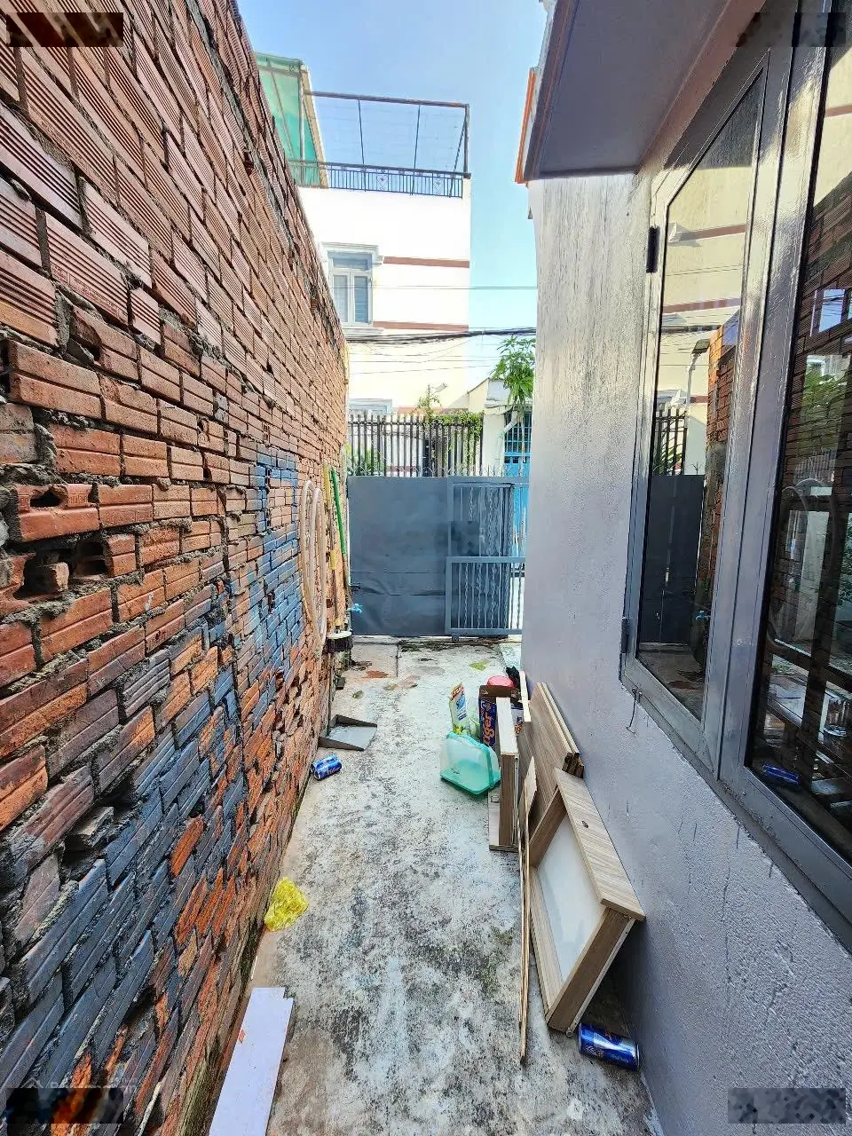 Nhà cấp 4 gác lửng, đường ô tô, rẻ nhất TP. Dĩ An