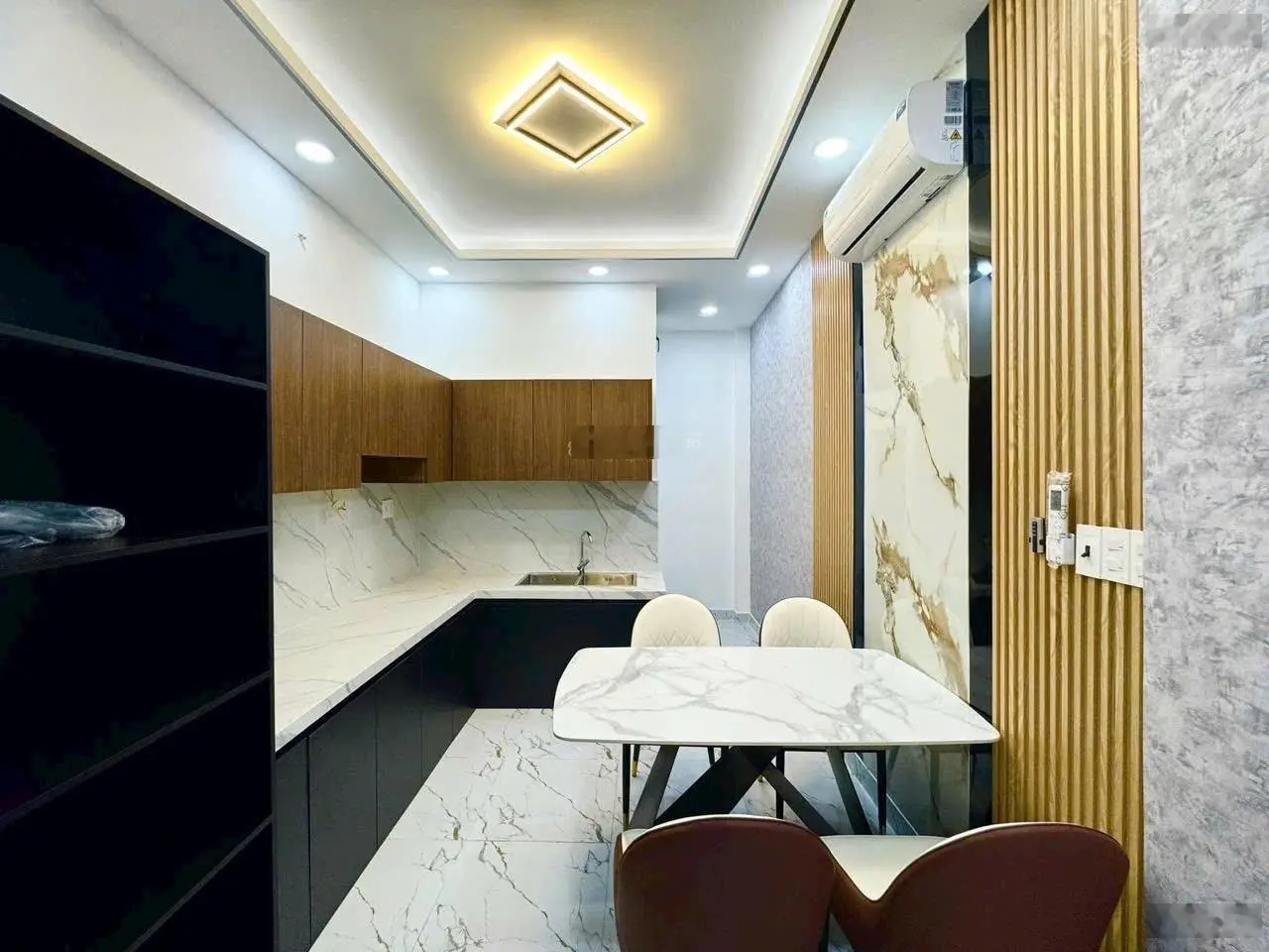 NÓNG Hạ giá đầu năm Bán nhà hẻm 43 cư xá ngân hàng Q7 xe hơi vào tận nơi