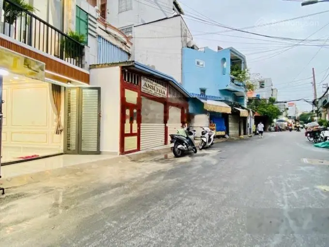 Tôi Cần Vốn Làm Ăn Nên Bán Căn Nhà Ở Lê Thị Riêng Thới An Q12. 75m2. Hoàn công đủ. SHR Giá 1 tỷ 350