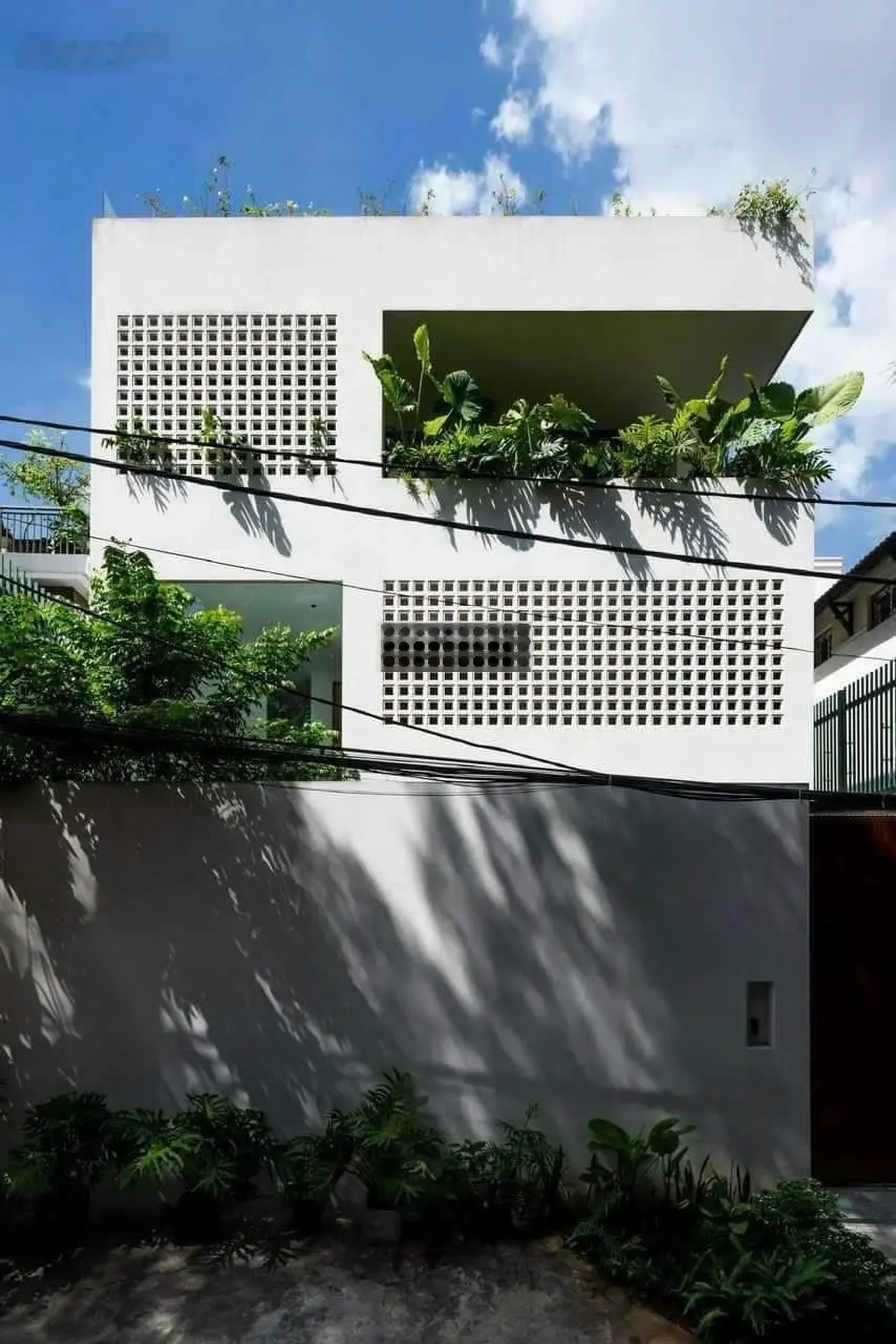 Bán biệt thự Thảo Điền 300m2, trệt 2 lầu, hồ bơi sân vườn. HĐT 130tr/th giá 95 tỷ