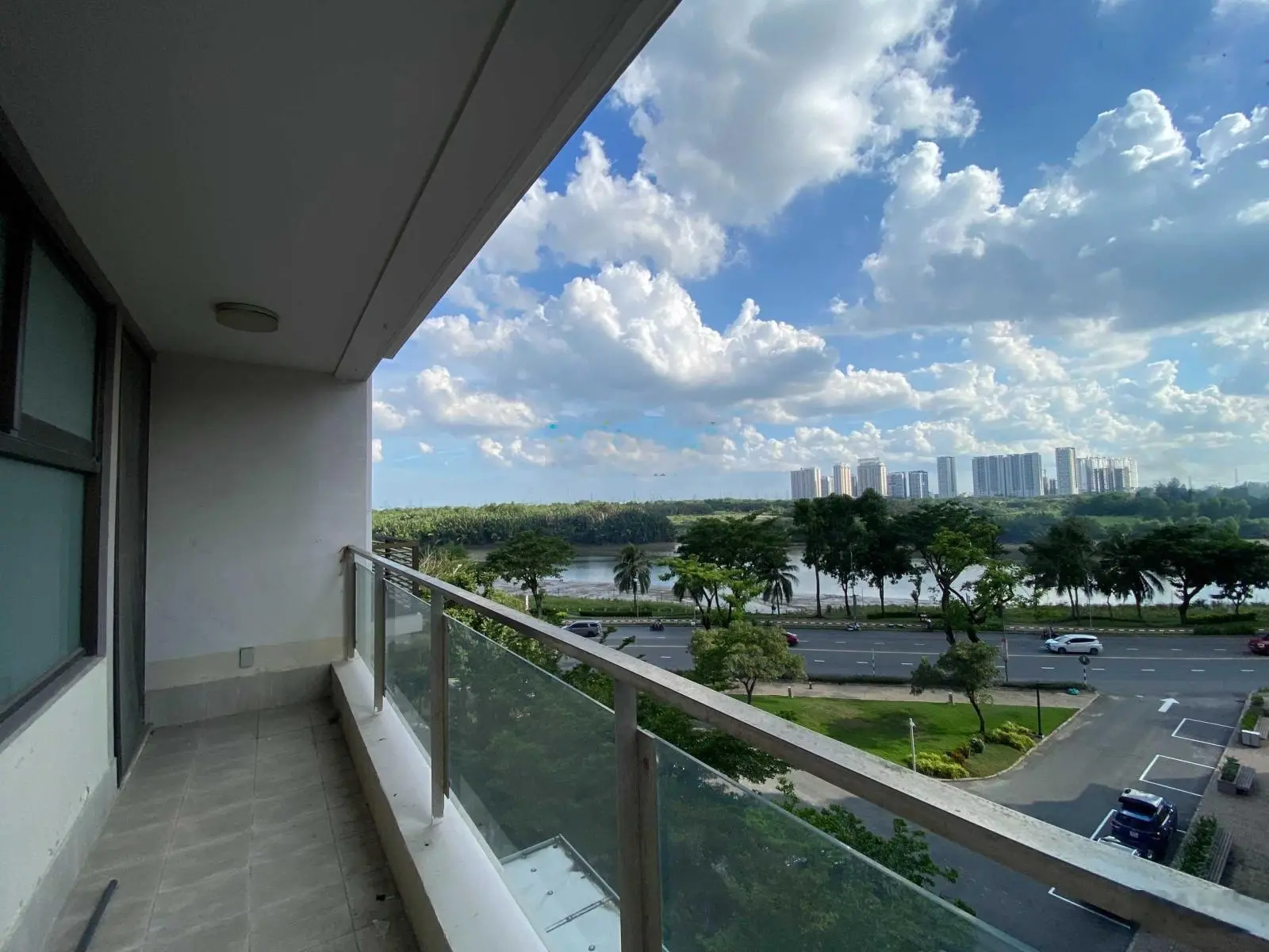 Cọc 1 tỷ nhận nhà Căn hộ Panorama Phú mỹ hưng view sông và hồ bơi, 146m2, 3PN giá bán cực rẻ