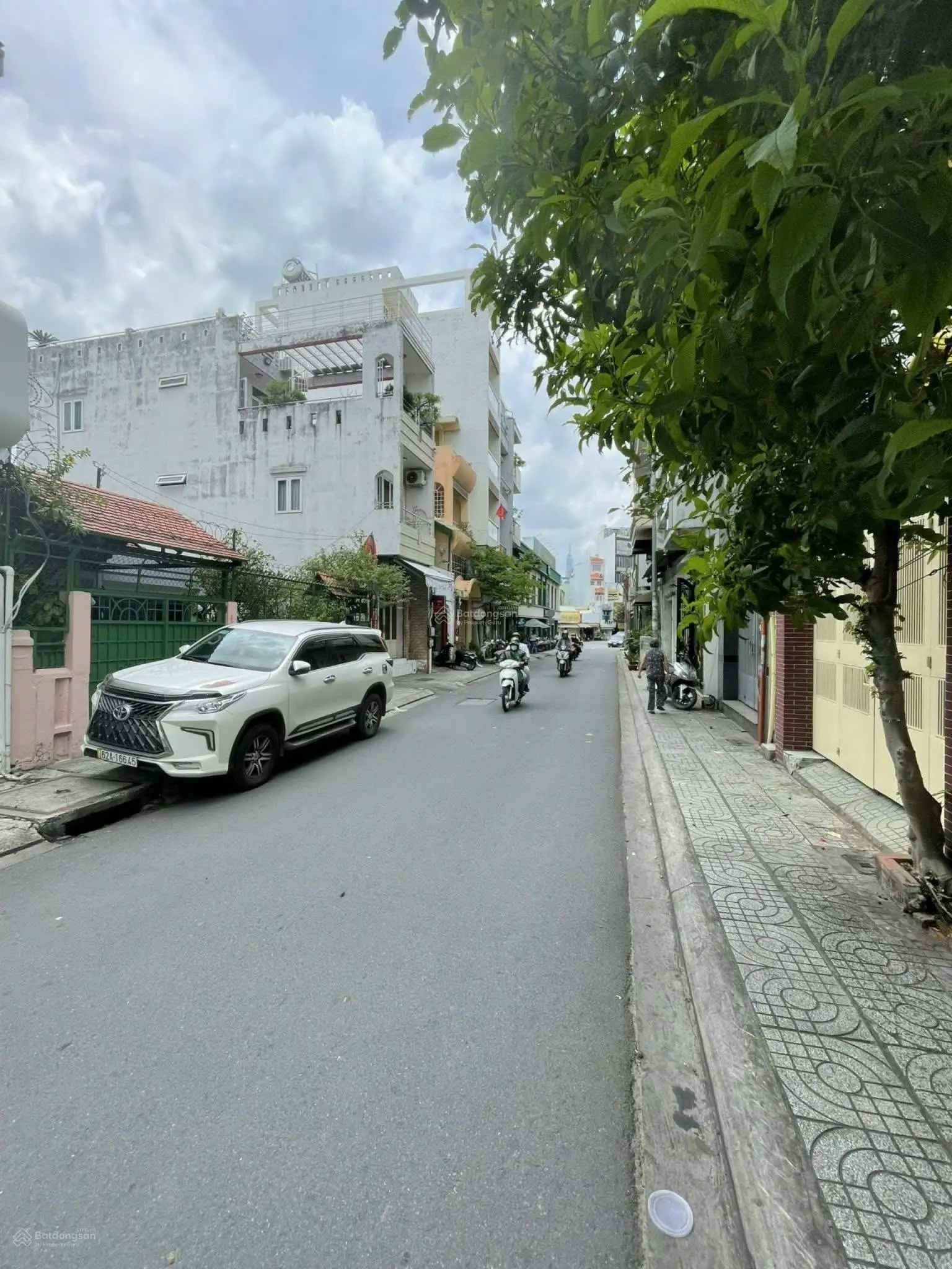 Bán nhà mặt phố Trần Đình Xu, 40 tỷ, 100m2, giá tốt, Q1, HCM