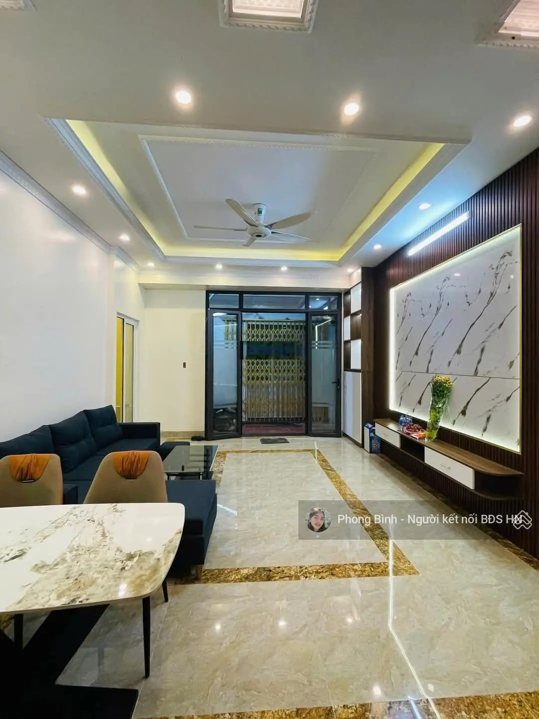 Sở hữu ngay nhà đẹp Minh Khai chỉ chưa đến 8 tỷ. DT 45m2*5T*MT4,2m. Gần phố 60m ra oto, 2 thoáng.