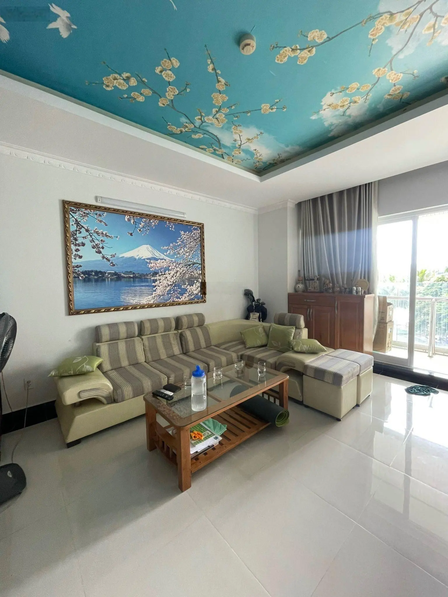 Bán căn hộ Phoenix 3 phòng ngủ diện tích 107m2 tầng thấp view hồ đẹp giá chỉ 3tỷ05