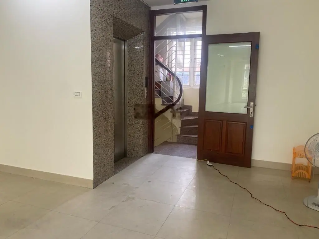 Mặt phố - vỉa hè - cầu thang máy - kinh doanh - trung tâm quận ba đình - 80m2 x 6 tầng nhỉnh 30 tỷ