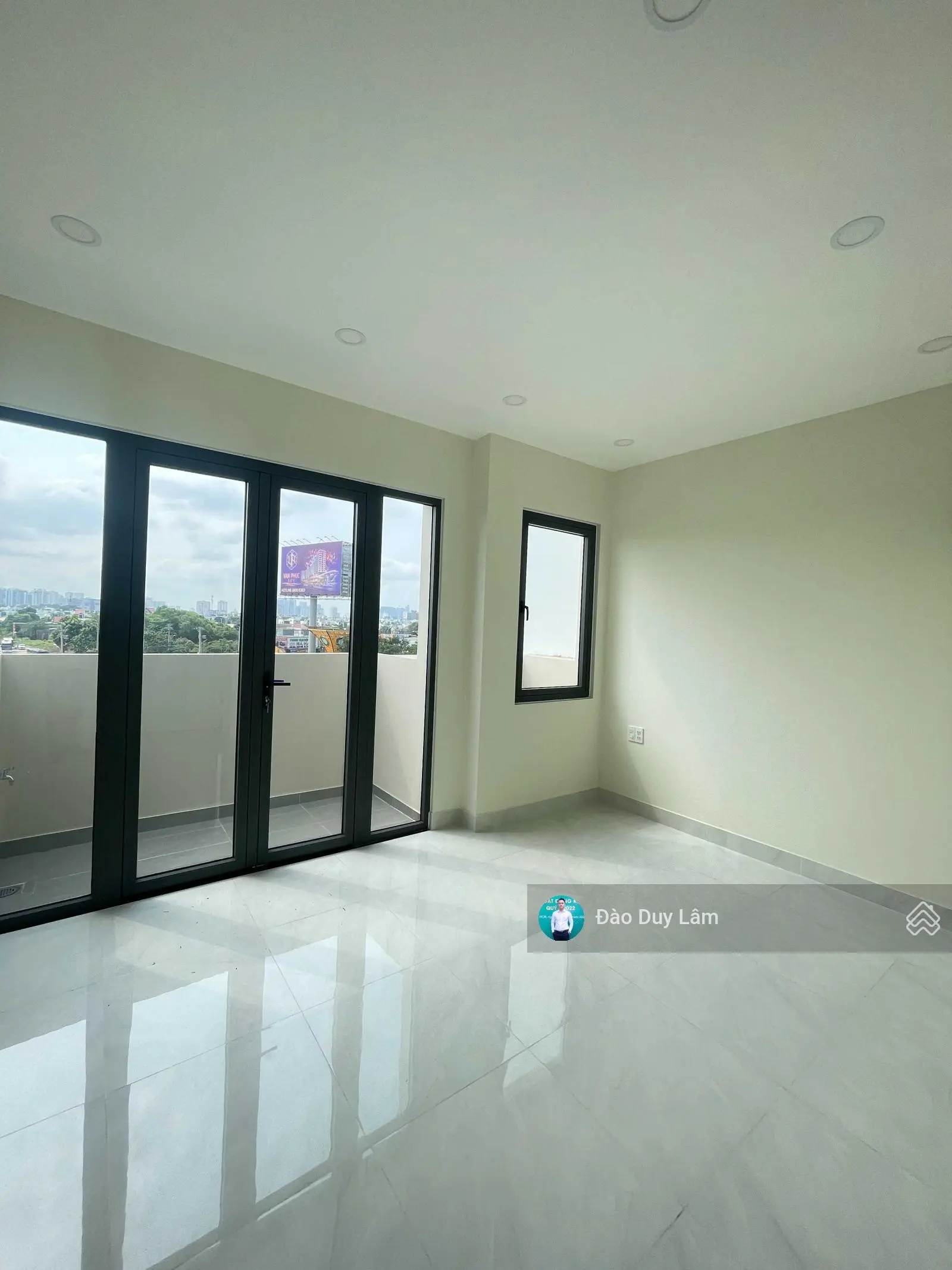 Còn 1 căn giảm mạnh: 8.5 tỷ còn 7.2 tỷ nhà mới đồng bộ ngay Vạn Phúc City, đường ô tô - sổ riêng