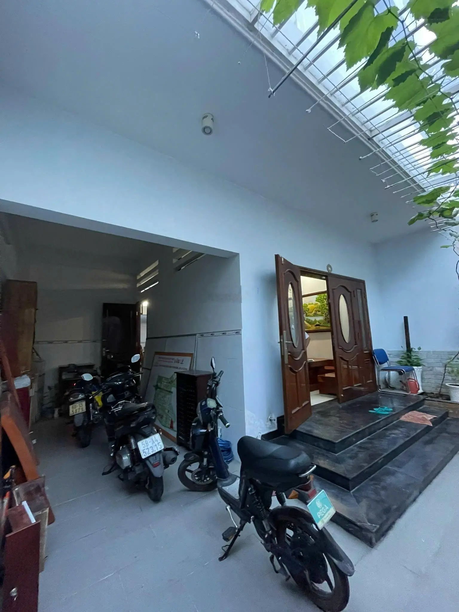 Bán nhà đẹp đường phạm công trứ, Dt: 7x15m T2lst full nội thất. Giá 16.8 tỷ. Lh: 0903398078