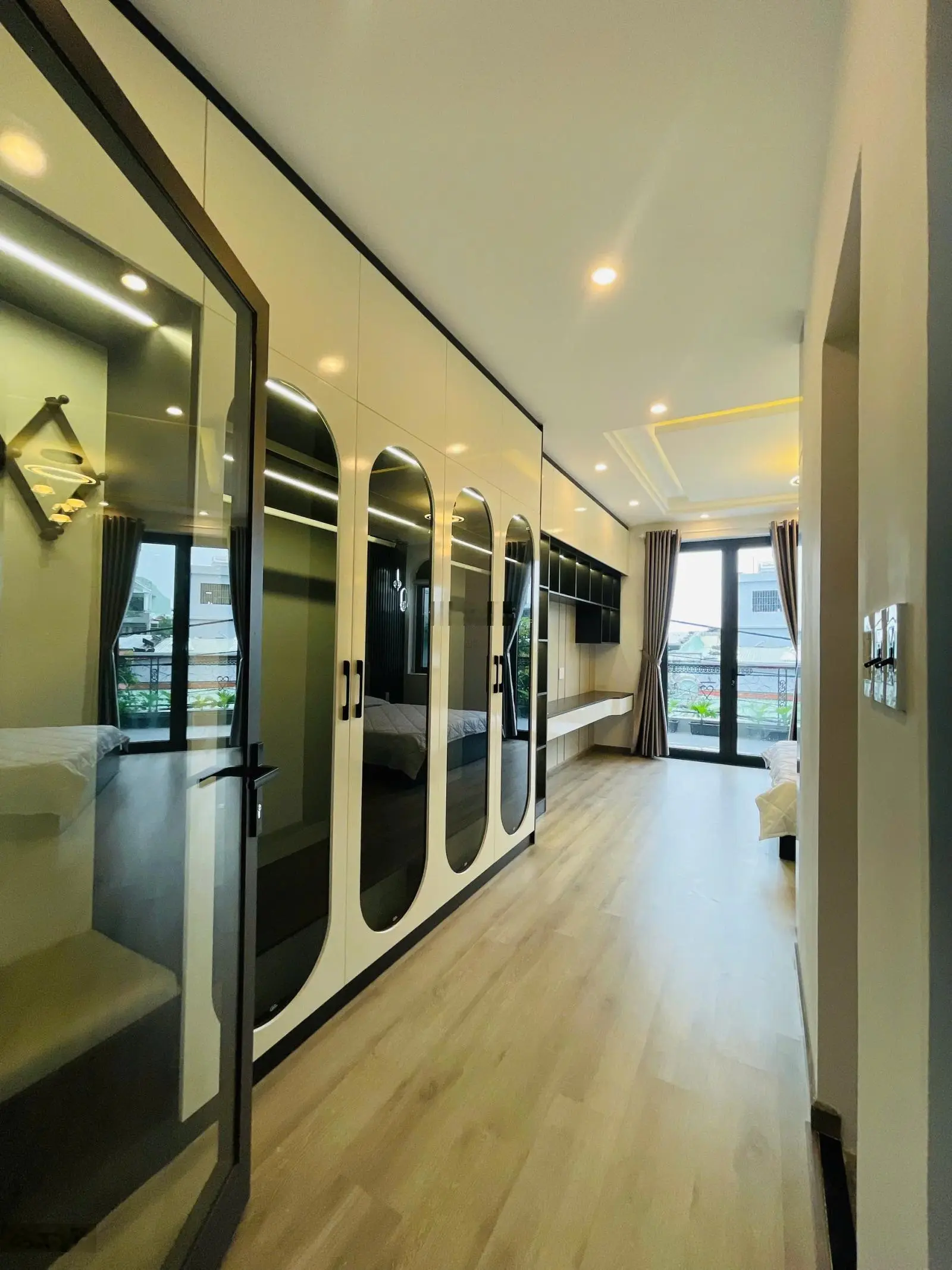 Bán Nhà Tân Cổ Điển Dương Đức Hiền, Gần Biển Nguyễn Tất Thành, Đà Nẵng