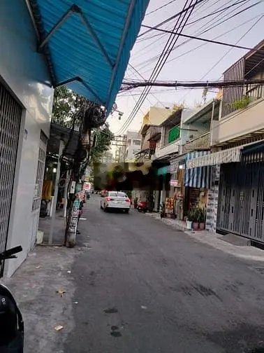 Nhà hẻm 6 m gàn Nguỹen Thị Thập Quận7. Gần đường lớn. 4*20, 7,4 tỷ.