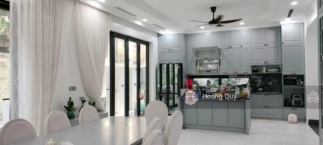 Bán gấp liền kề KĐT mới Hạ Đình 135m2 * 6 tầng thang máy, kinh doanh 10/10 hầm gara view chung cư
