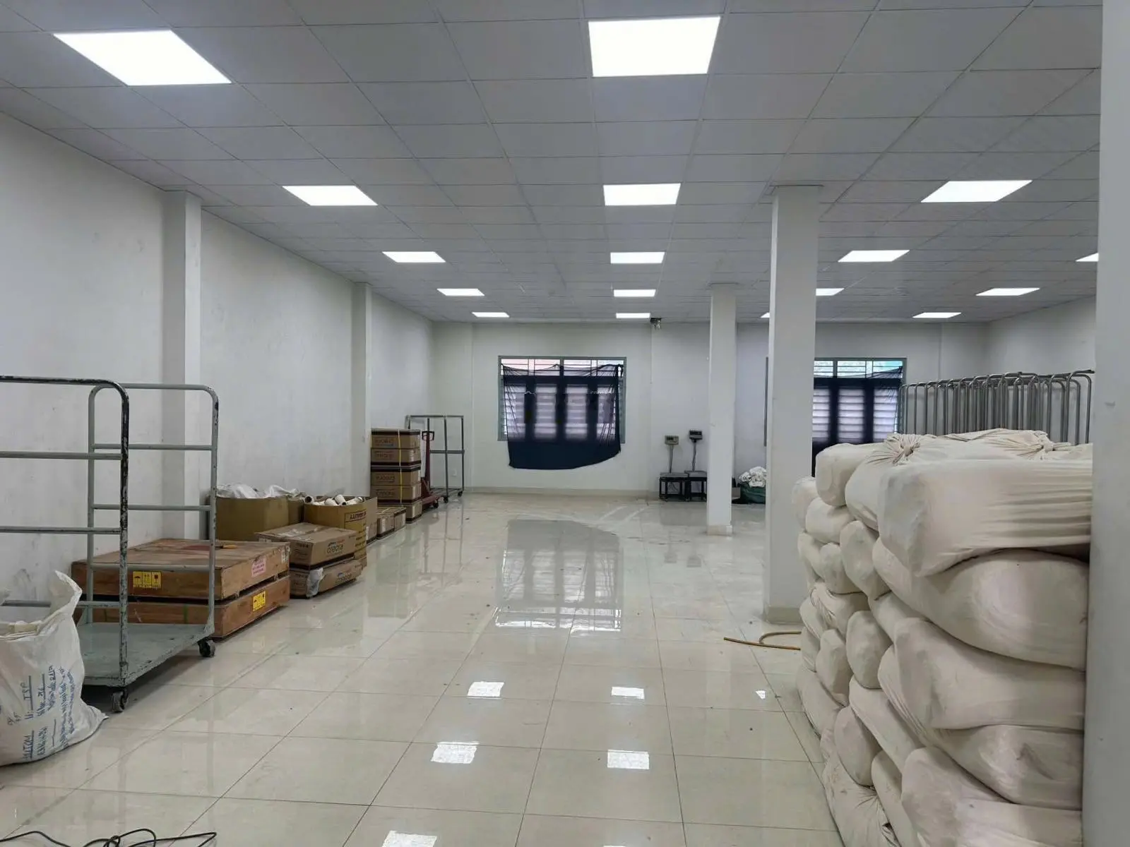 Xưởng Tân Kỳ Tân Quý - gần 400m2 - nở hậu 20x20 - 2 tầng