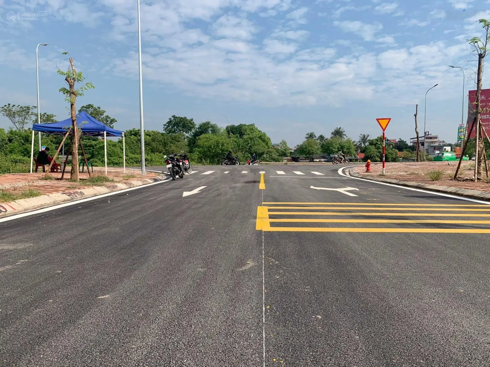 Chính chủ bán lô đất nền 80m2 tại khu đô thị Mỹ Độ Vista City thành phố Bắc Giang, sổ đỏ chính chủ