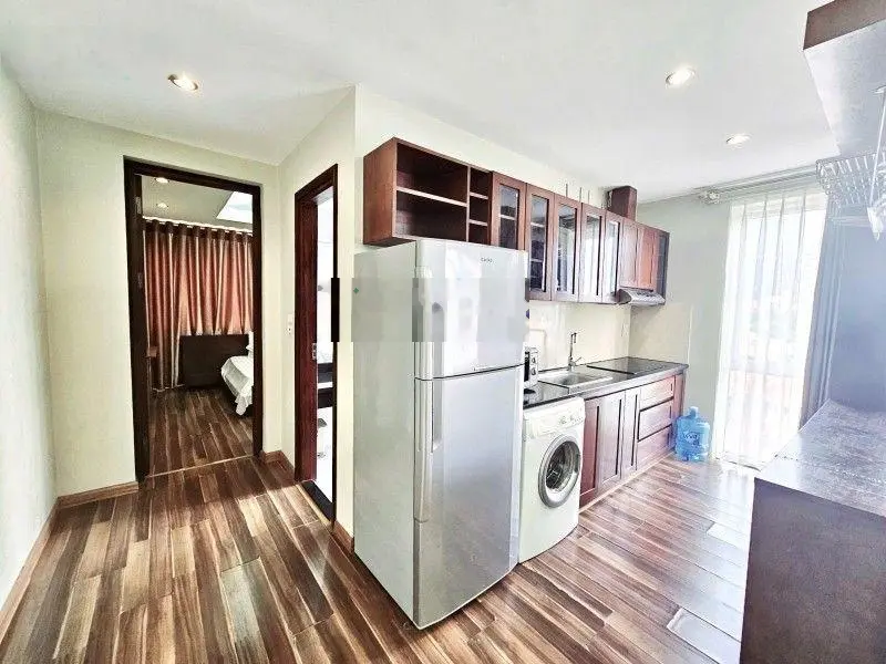 Chính chủ tôi cần bán tòa apartment 6 tầng thang máy lô góc đẹp ô tô đỗ cửa kd luôn full phòng