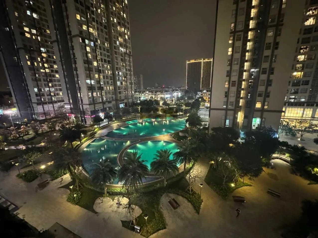 Gia đình bán gấp căn góc 3PN 102m2 nội thất đẹp ban công mát giá chỉ 6. X tỷ tại Vinhomes Gardenia
