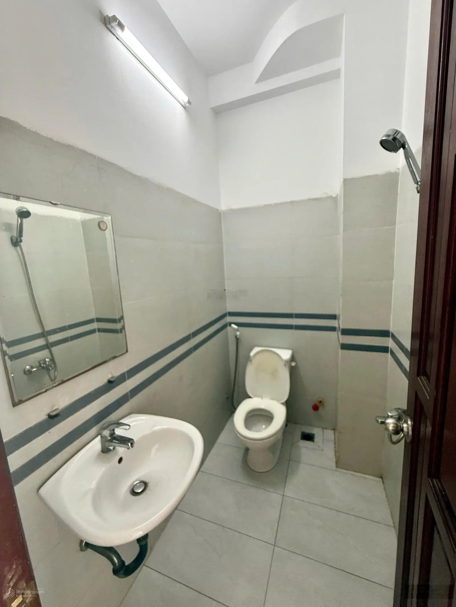 Duy nhất 1 căn! Nhà Chu Văn An ngang bề thế 5m-HXH gần Học Viên Cán Bộ-sẵn kết cấu ở ngay