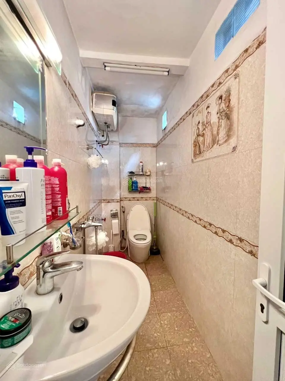 Bán nhà đẹp, cực hiếm, Kim Mã tập thể 120m2 2T 3.99 tỷ, ngõ to gần phố, sân rộng, hai thoáng