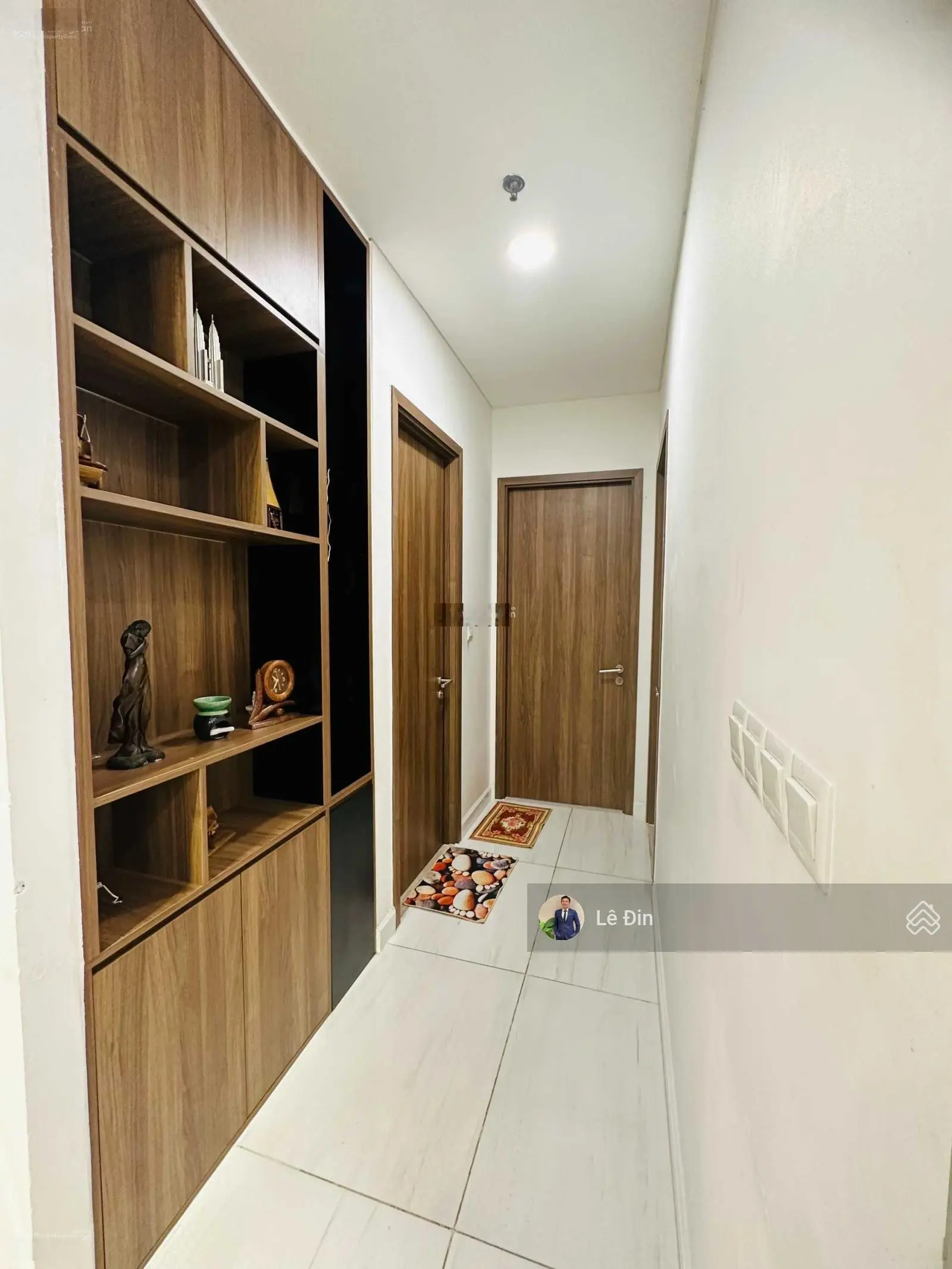 Khách kẹt tiền bán lỗ 2PN 73m2 Kingdom 101 tầng đẹp view thoáng giá 5 tỷ. LH: 0907 582 *** Mr Đin