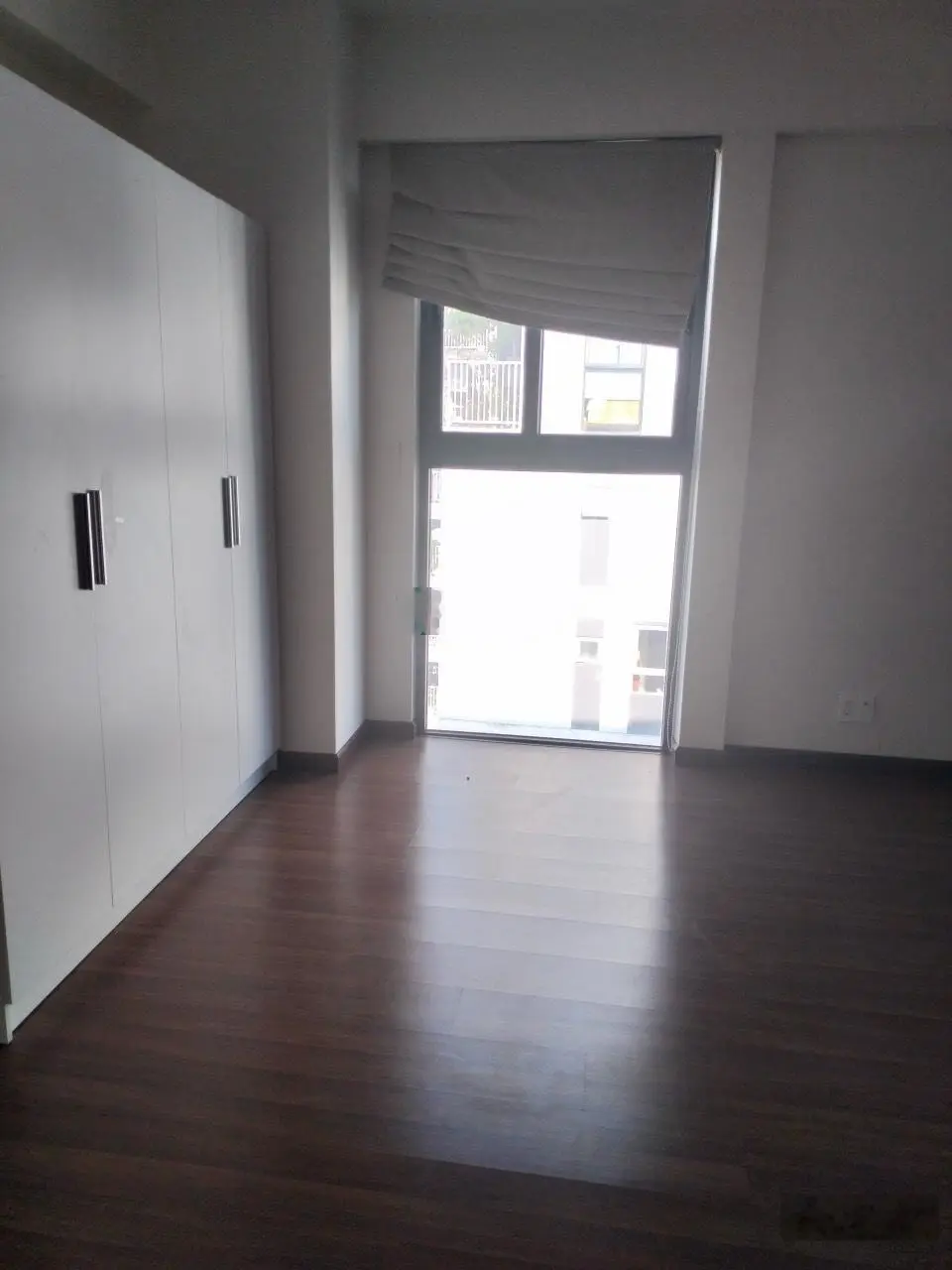 Em cần bán căn pendhouse thiết kế duplex dự án sky 9.Dt 120m gồm 3 pn và 2 vệ sinh:Lh 0399 050 ***