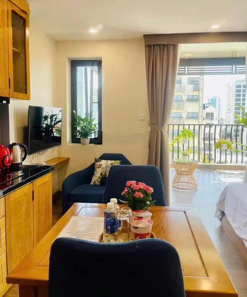 Cần bán tòa nhà 4.5 tầng căn hộ- chế lan viên- sát biển võ nguyên giáp- mặt tiền 7.8m- pháp lý đủ.