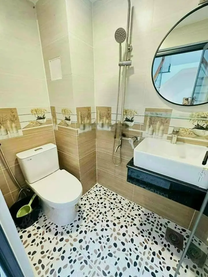 Chuyển công tác bán nhà Thất Sơn-P15-Q10 trong khu Cư Xá Bắc Hải, 62m2 HĐ cho thuê 20 triệu