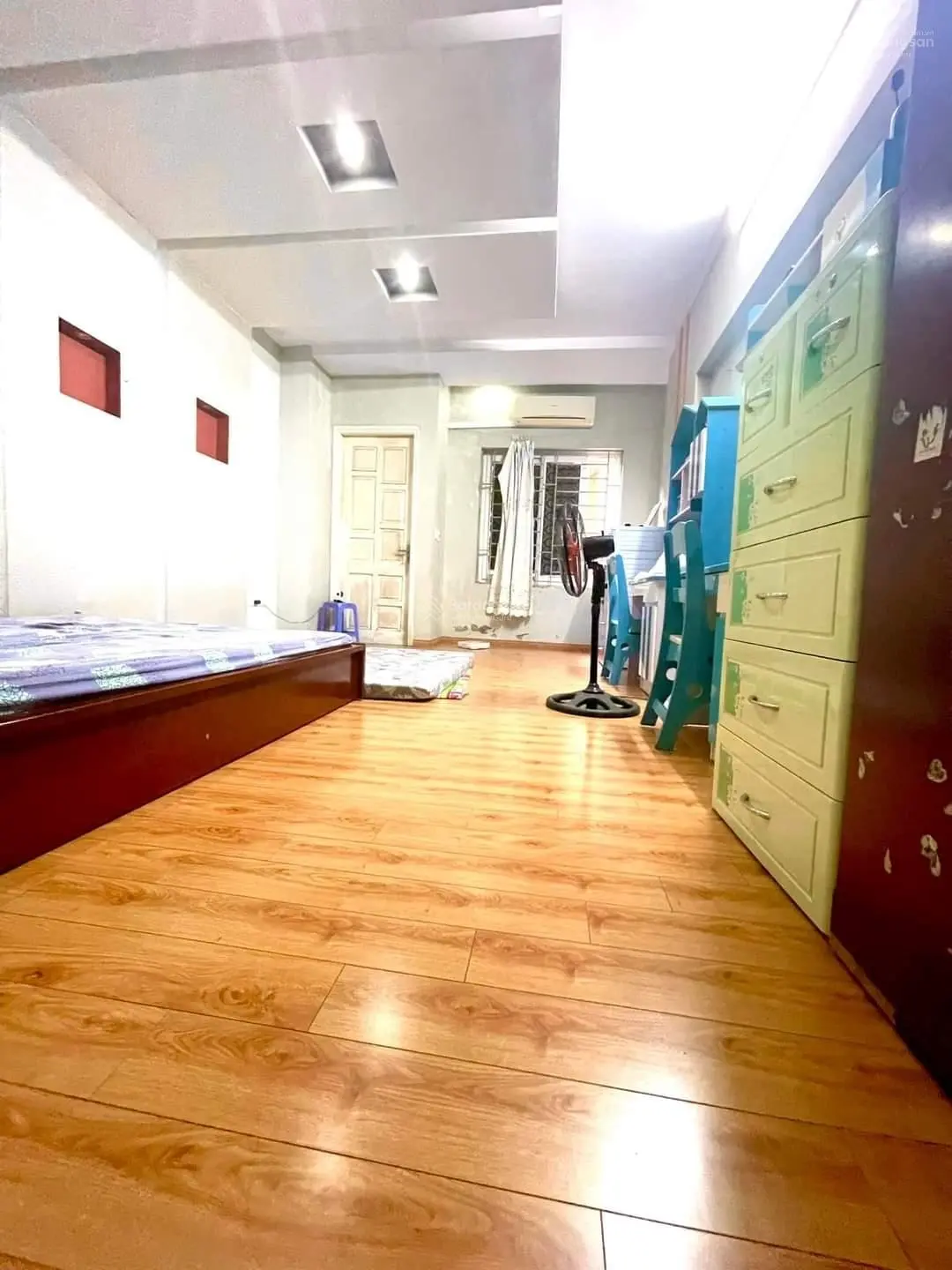 Bán nhà Hoàng Ngân: Gần phố - Kinh doanh văn phòng - ở thích 11.2 tỷ