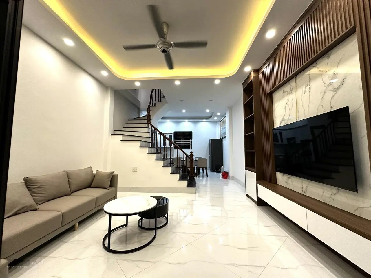 Nhà xây mới quỳnh đô/ vĩnh quỳnh . kinh doanh 48m2 x4 tầng mới 4,x tỷ