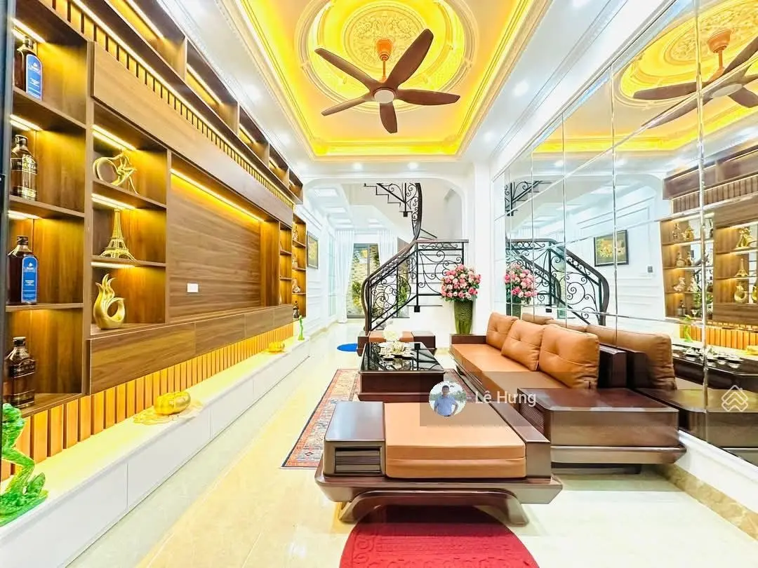 GẤP, bán nhà 6T Ngô Sỹ Liên, T.Máy, Mới, Ở luôn, 50M, 11.6 tỷ.