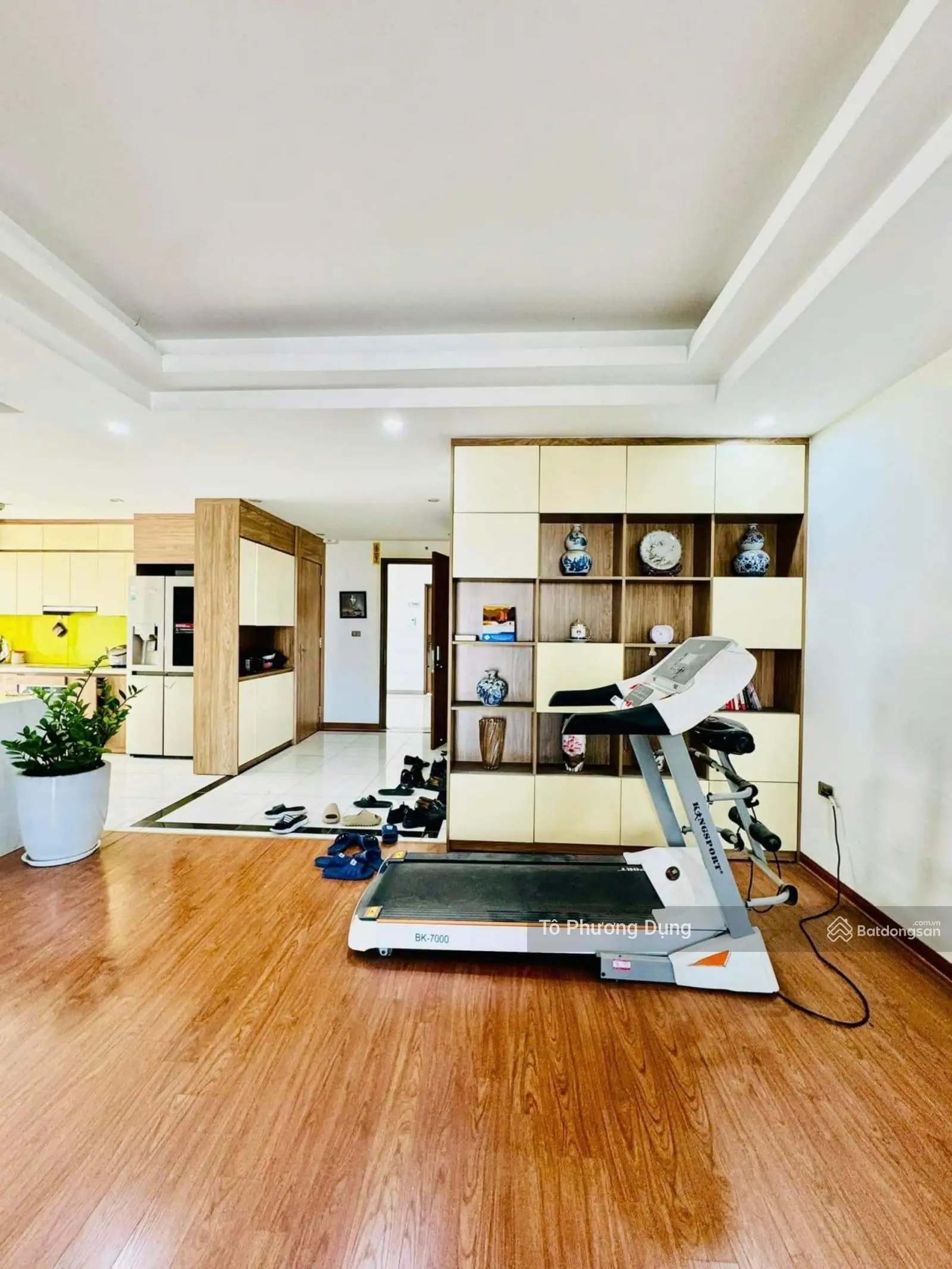Bán căn góc CC Handiresco - 31 Lê Văn Lương - 4 pn - full nội thất - view triệu đô - LH 0844 866 ***