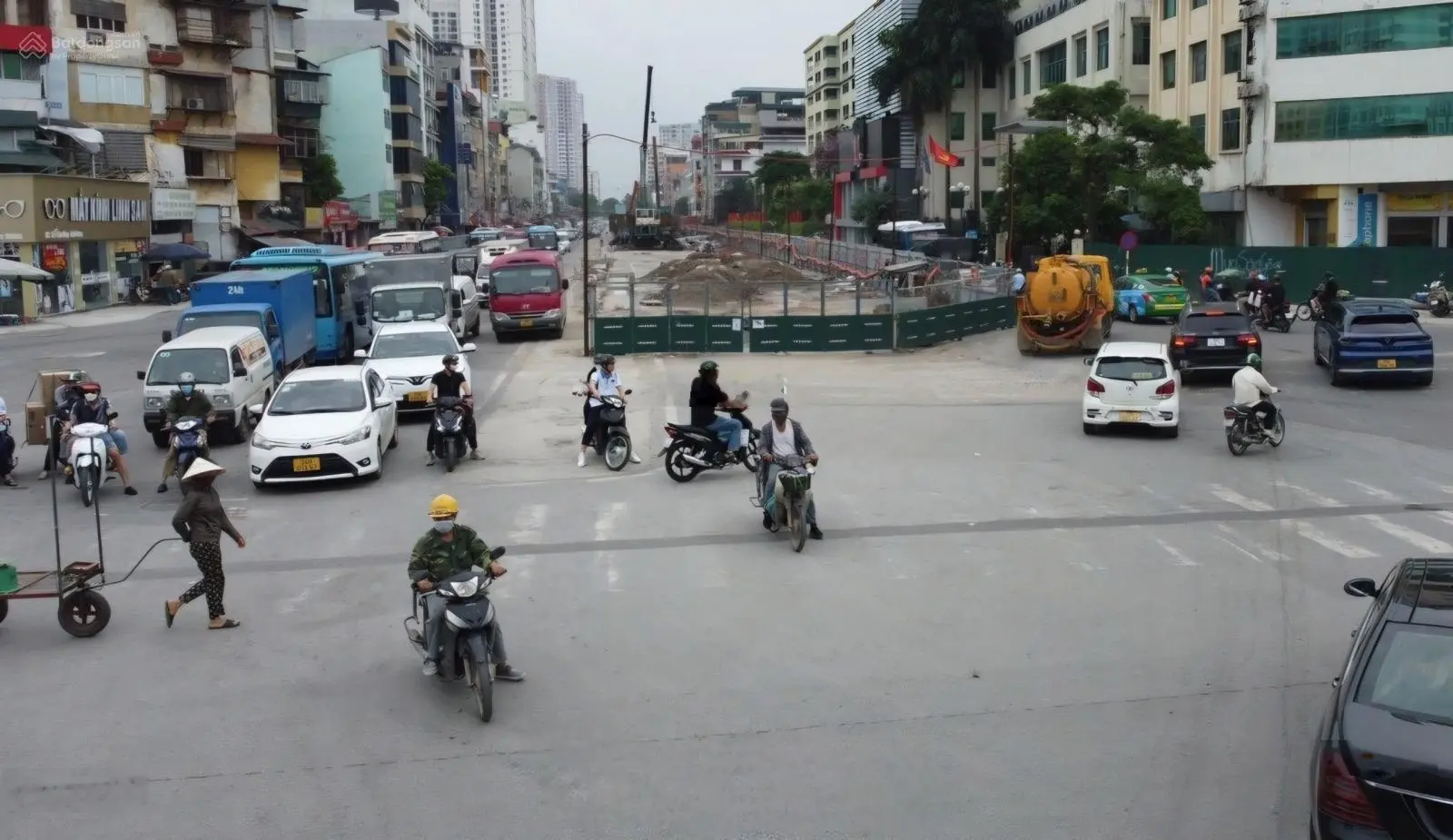 Mặt phố Kim Đồng, Hoàng Mai - 60m2 x 4,5 tầng, MT 4,1m. Vỉa hè 5m, KD tốt. SĐCC - LH: 0912 851 ***