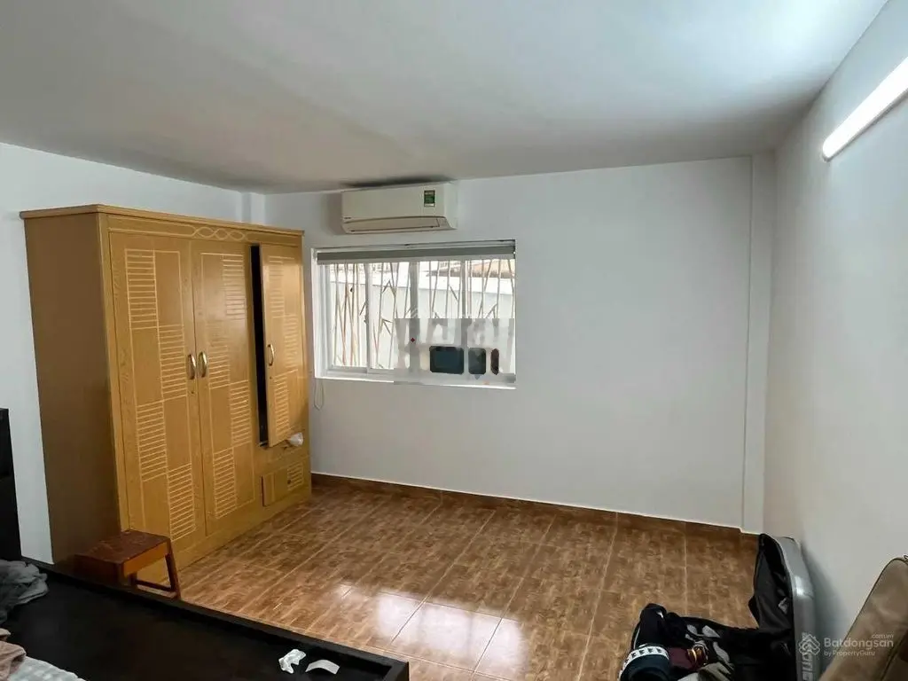 Bán căn nhà hẻm xe hơi cực đẹp, vị trí vàng, sầm uất nhất Quận 1