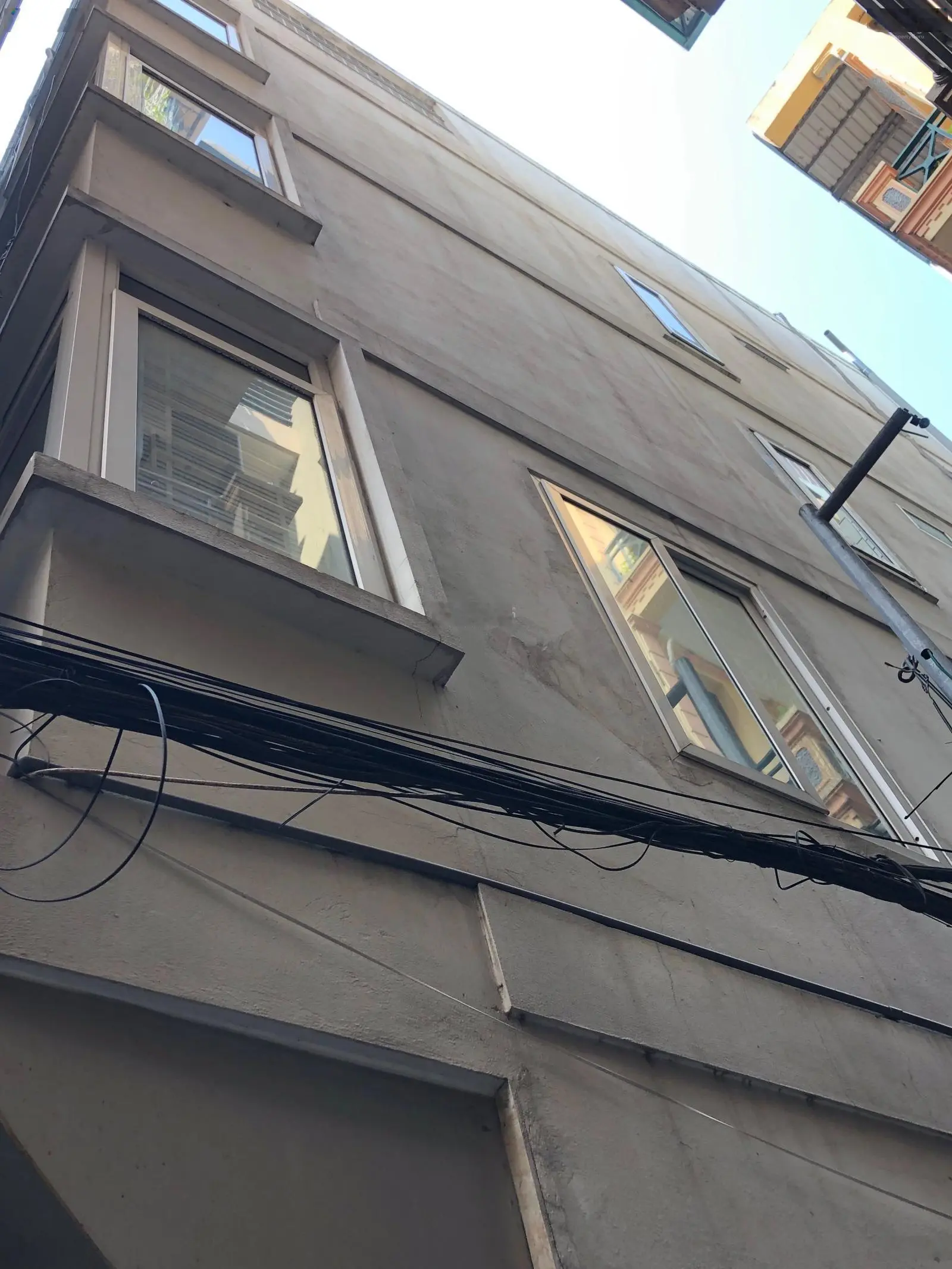 VỊ TRÍ SỐ 1/ Pháo Đài Láng, 40m2 x 5T, lô góc, đúng 15m ra phố, 10.55 tỷ
