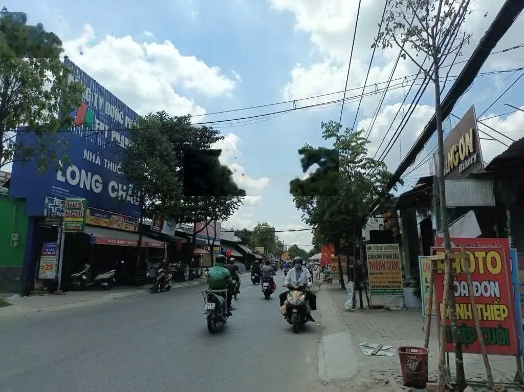 Bán Nhà C4 giá tốt ngay Tỉnh Lộ 10, 100m2 4x25, Đường nhựa xe hơi 6m , chỉ có nhỉnh 3Tỷ