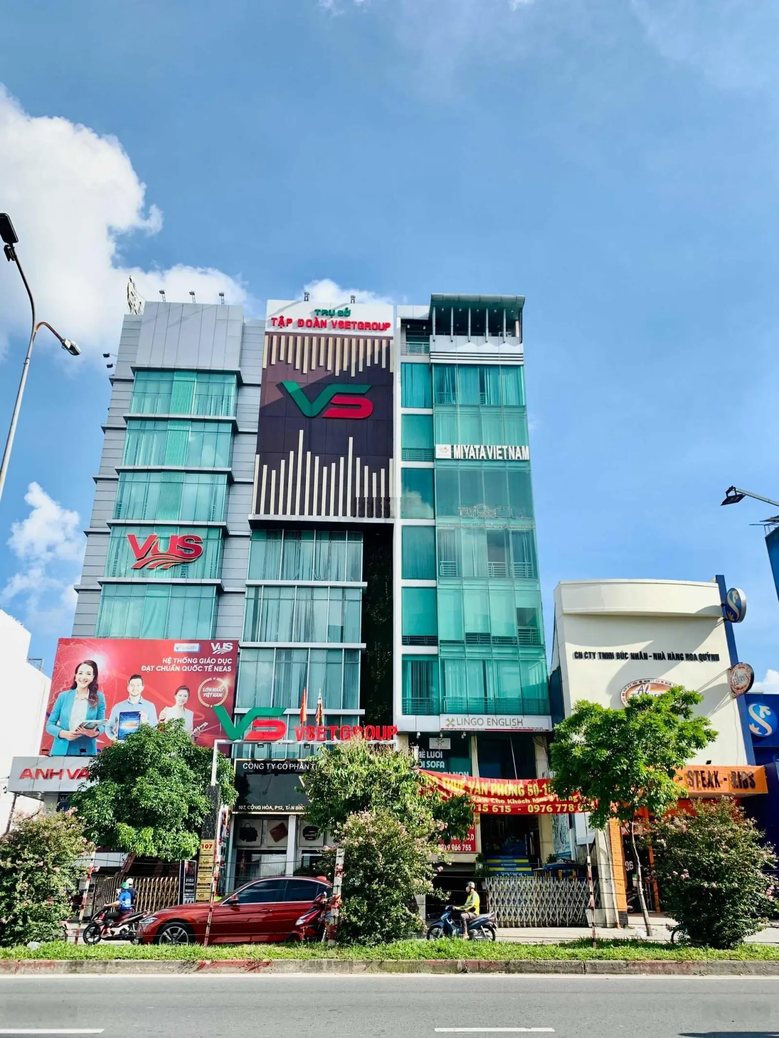Chia tài sản tòa nhà 2MT đường Cộng Hòa ngay Etown, P. 12, Q. Tân Bình. DT: 8.1x30m, 6 lầu